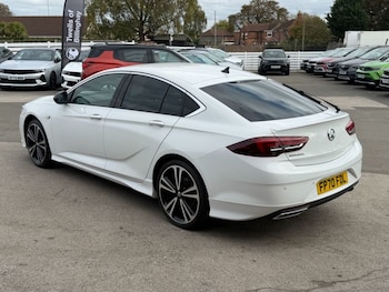 Used Vauxhall Insignia 2020 for sale - 76209921: Photo