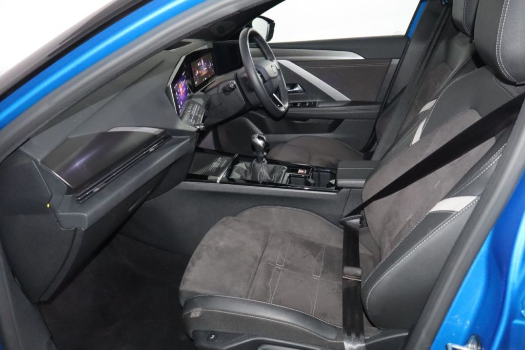 Used Vauxhall Astra 2024 for sale - 77571119: Photo 3