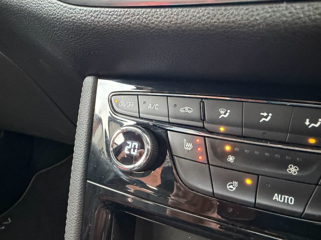 Used Vauxhall Astra 2018 for sale - 76322769: Photo 22