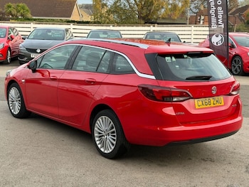 Used Vauxhall Astra 2018 for sale - 76322769: Photo