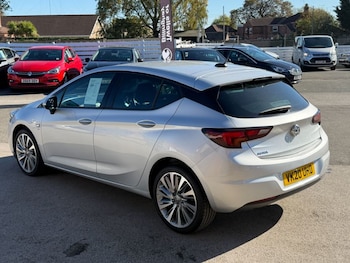 Used Vauxhall Astra 2020 for sale - 76068242: Photo