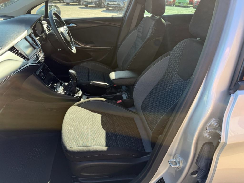 Used Vauxhall Astra 2020 for sale - 76068242: Photo 4