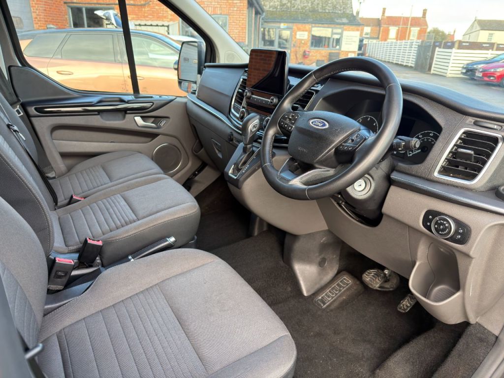 Used Ford Tourneo Custom 2023 for sale - 77394079: Photo 18