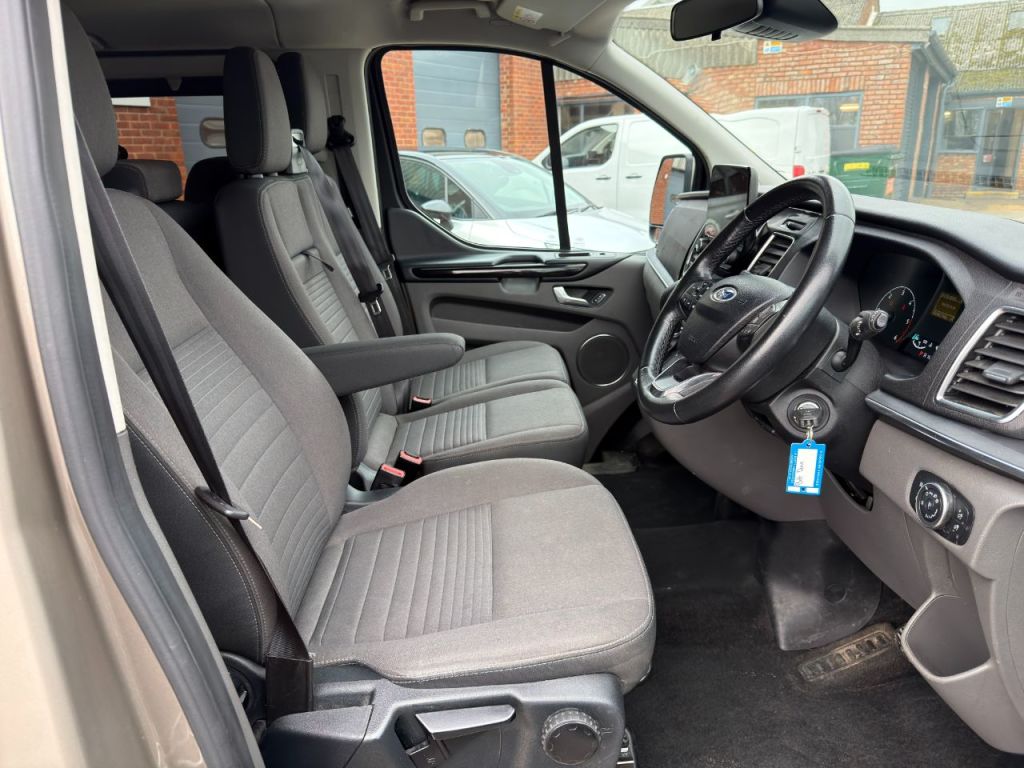 Used Ford Tourneo Custom 2020 for sale - 77368161: Photo 16