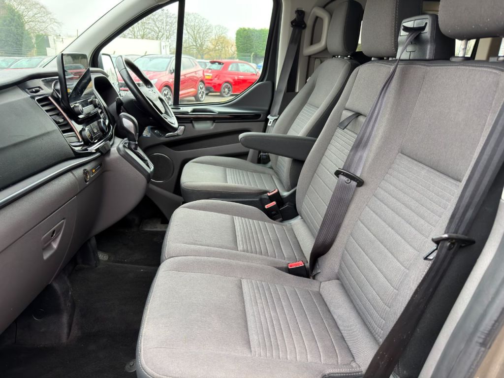 Used Ford Tourneo Custom 2020 for sale - 77368161: Photo 4