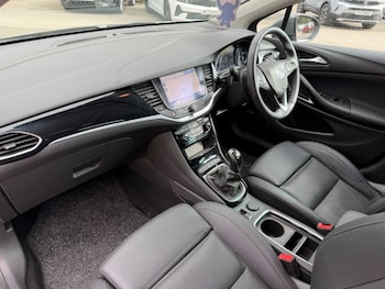 Used Vauxhall Astra 2019 for sale - 76068227: Photo