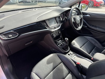 Used Vauxhall Astra 2018 for sale - 75716794: Photo