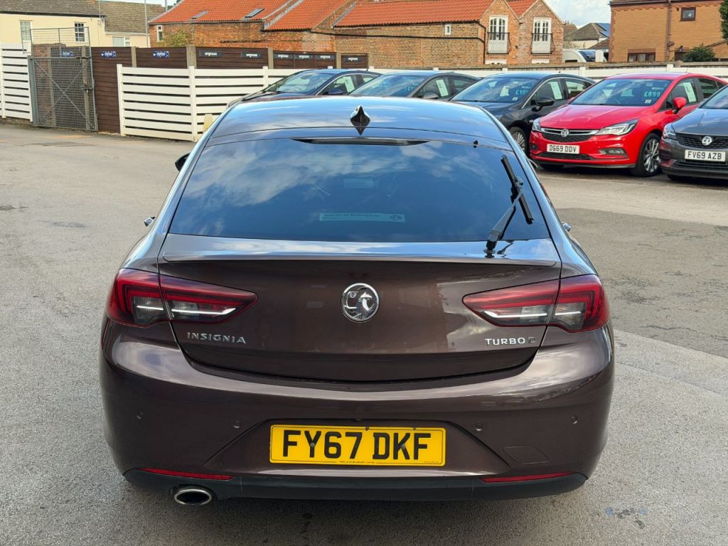 Used Vauxhall Insignia 2017 for sale - 76312820: Photo 11