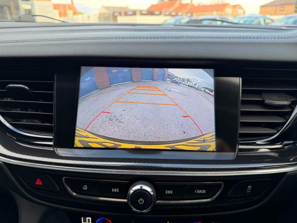 Used Vauxhall Insignia 2017 for sale - 76312820: Photo 19