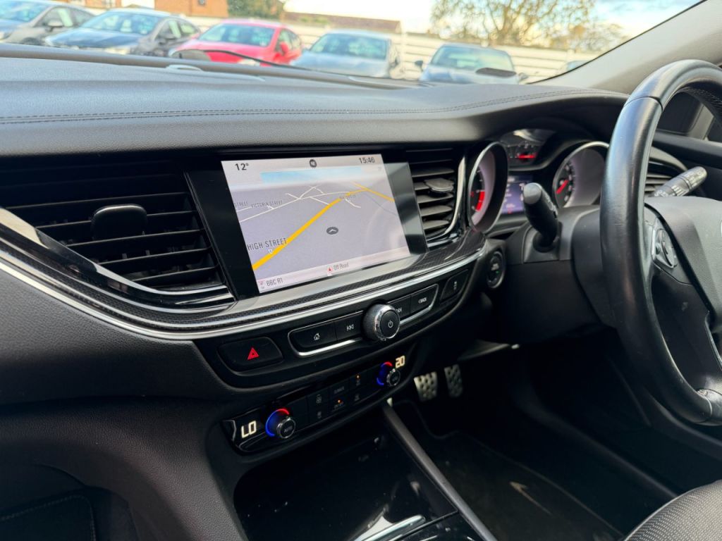 Used Vauxhall Insignia 2017 for sale - 76312820: Photo 5