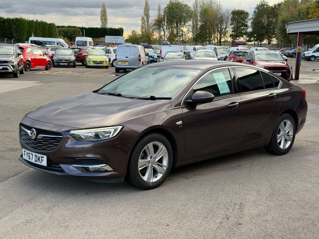 Used Vauxhall Insignia 2017 for sale - 76312820: Photo 9