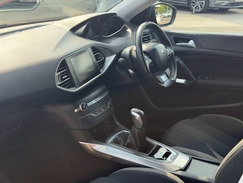 Used Peugeot 308 2015 for sale - 78788270: Photo