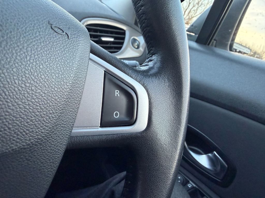 Used Renault Scenic Xmod 2015 for sale - 77692444: Photo 23