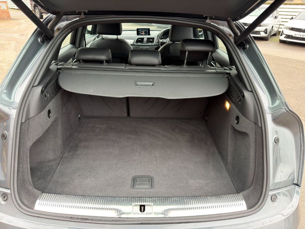 Used Audi Q3 2018 for sale - 77034395: Photo 15