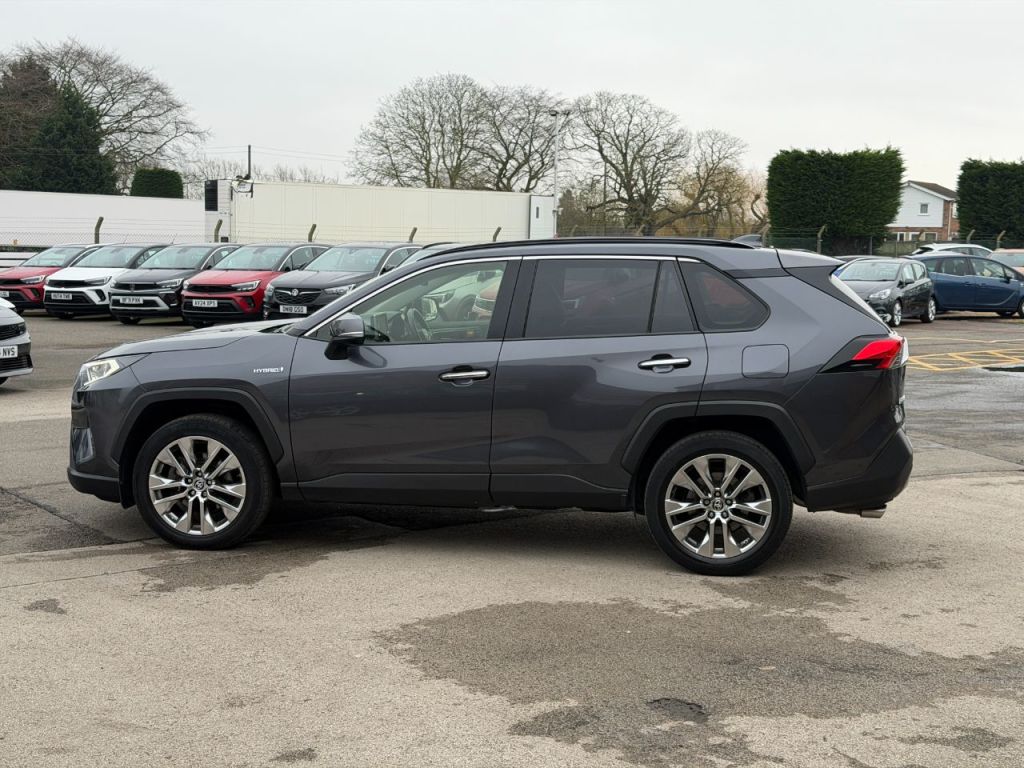 Used Toyota RAV4 2020 for sale - 77641892: Photo 9
