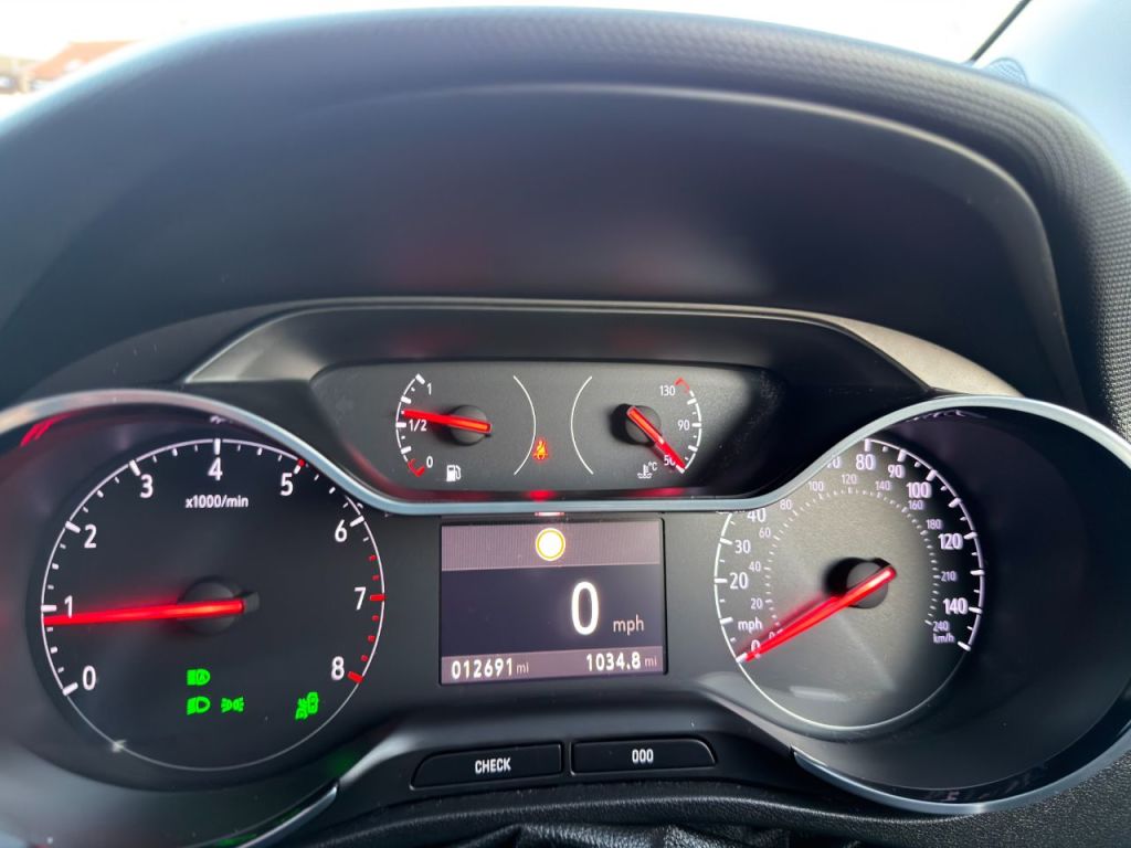 Used Vauxhall Crossland 2023 for sale - 76798616: Photo 21