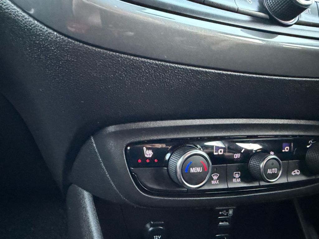 Used Vauxhall Crossland 2023 for sale - 76798616: Photo 23