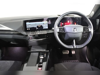 Used Vauxhall Astra 2024 for sale - 78918758: Photo