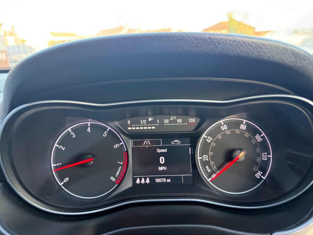 Used Vauxhall Corsa 2015 for sale - 76590639: Photo 22