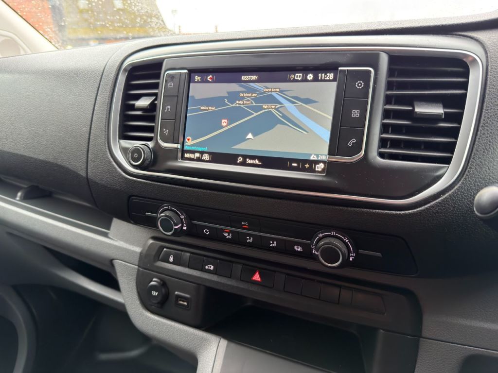 Used Vauxhall Vivaro 2021 for sale - 77211637: Photo 19