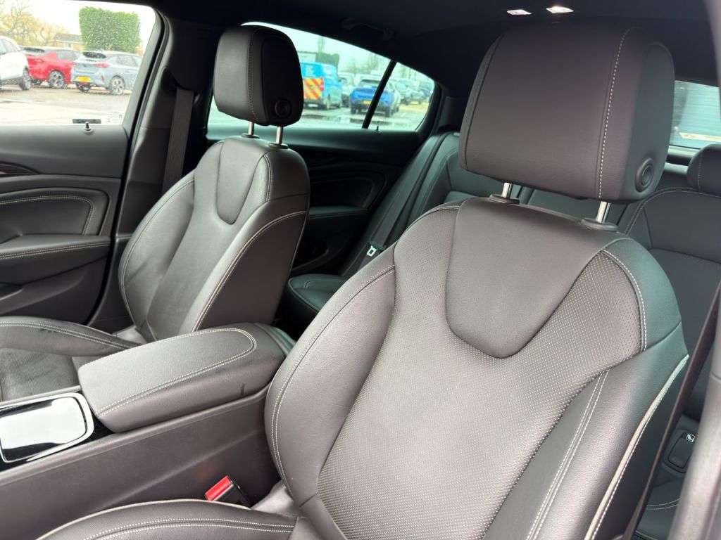 Used Vauxhall Insignia 2017 for sale - 77463287: Photo 5