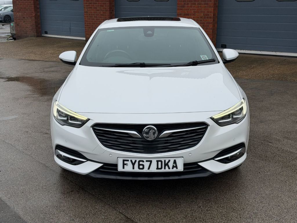 Used Vauxhall Insignia 2017 for sale - 77463287: Photo 8