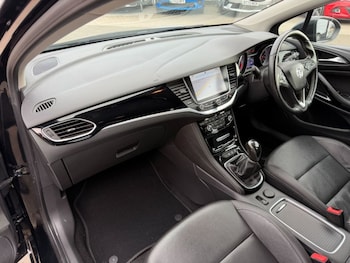 Used Vauxhall Astra 2017 for sale - 76481221: Photo