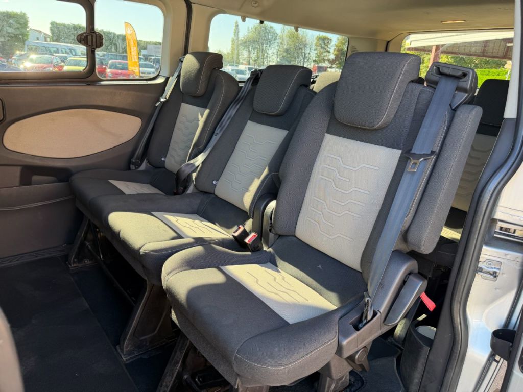 Used Ford Tourneo Custom 2017 for sale - 75358750: Photo 11