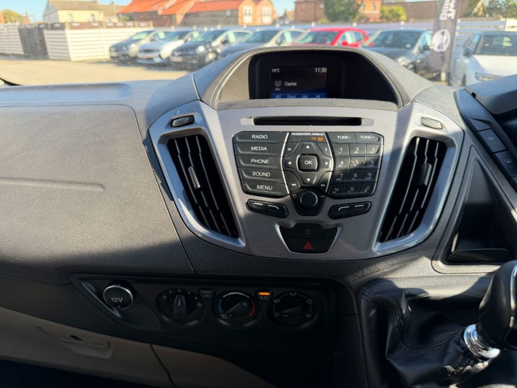 Used Ford Tourneo Custom 2017 for sale - 75358750: Photo 22