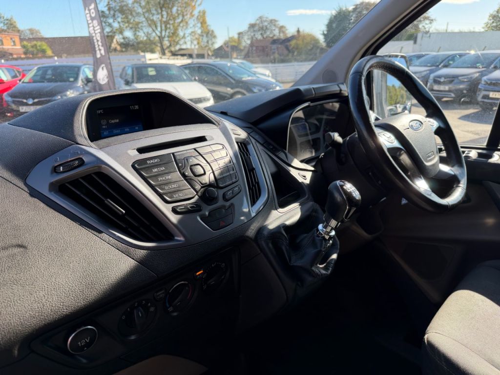 Used Ford Tourneo Custom 2017 for sale - 75358750: Photo 5