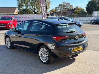 Used Vauxhall Astra 2020 for sale - 76068228: Photo