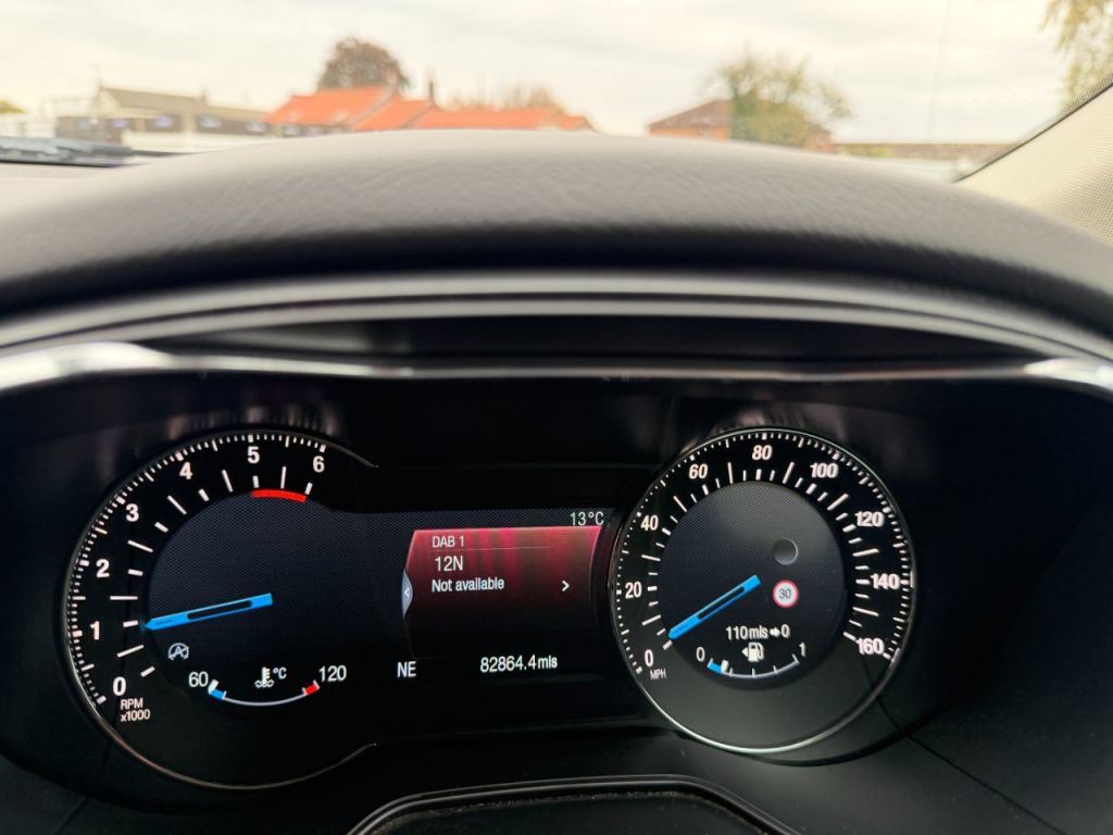 Used Ford Mondeo 2016 for sale - 76312844: Photo 15