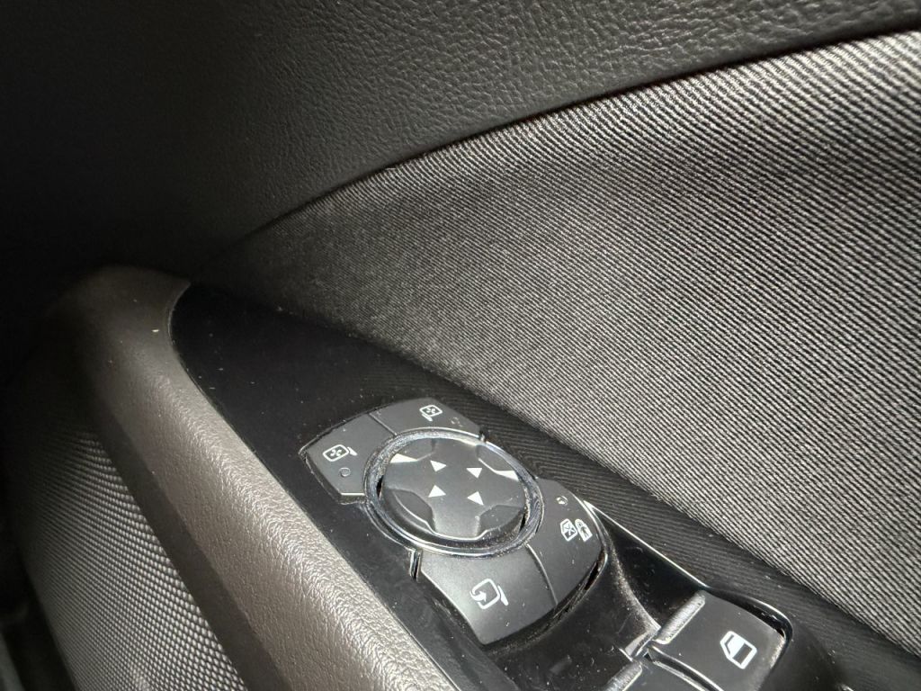 Used Ford Mondeo 2016 for sale - 76312844: Photo 23