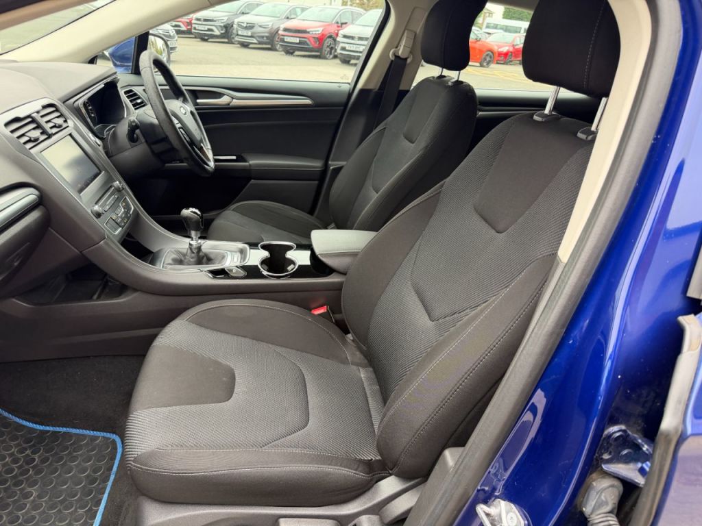 Used Ford Mondeo 2016 for sale - 76312844: Photo 4