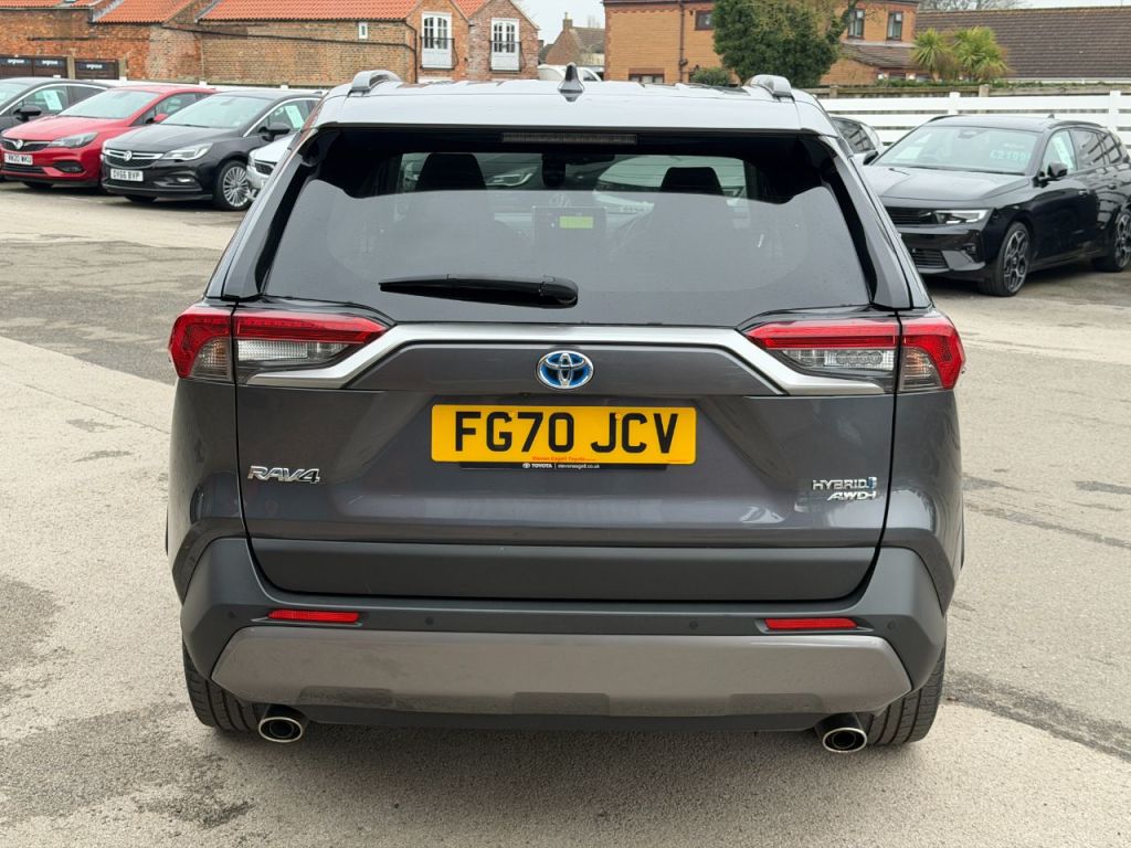 Used Toyota RAV4 2020 for sale - 77327550: Photo 10