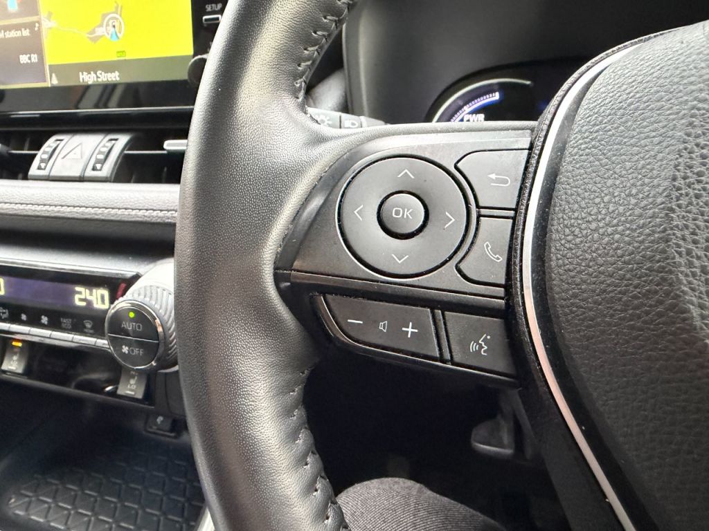 Used Toyota RAV4 2020 for sale - 77327550: Photo 25