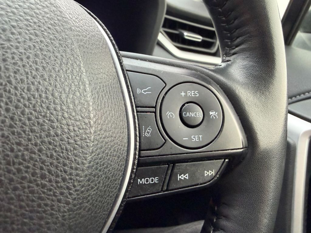 Used Toyota RAV4 2020 for sale - 77327550: Photo 26