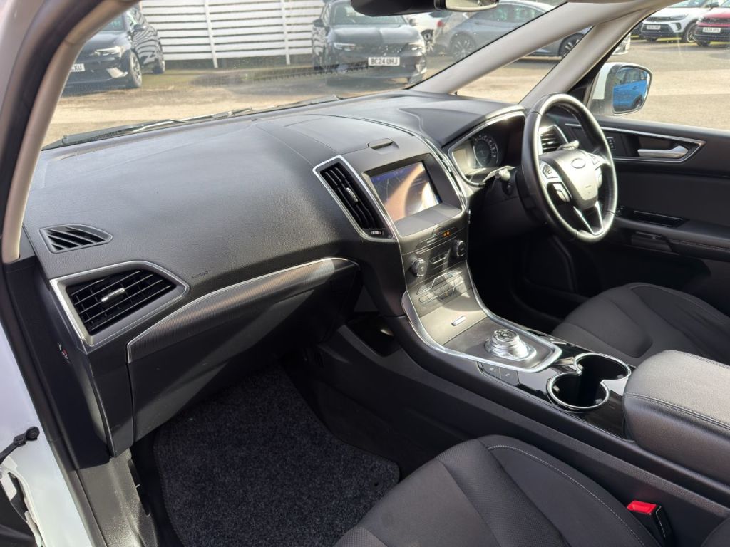 Used Ford S-Max 2020 for sale - 77582562: Photo 2