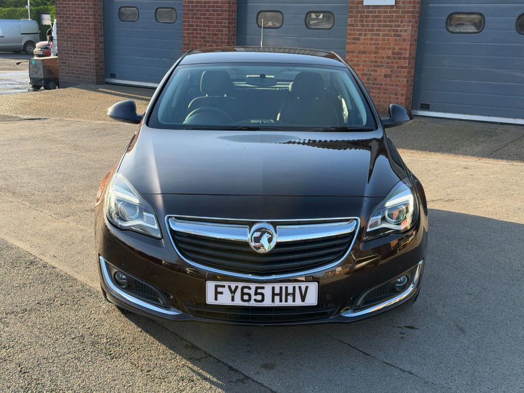Used Vauxhall Insignia 2015 for sale - 76934809: Photo 8
