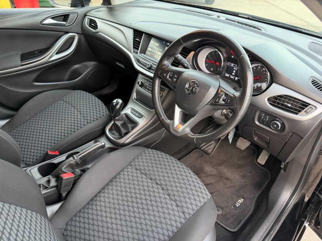Used Vauxhall Astra 2018 for sale - 76209935: Photo 15