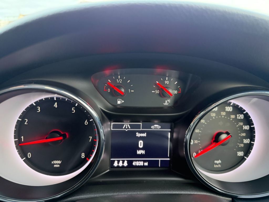 Used Vauxhall Astra 2018 for sale - 76209935: Photo 18