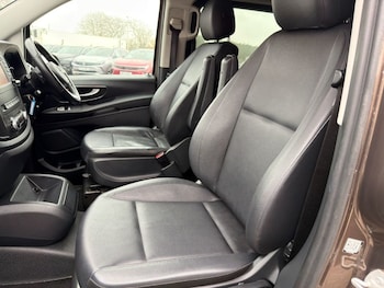 Used Mercedes-Benz Vito 2018 for sale - 77408763: Photo