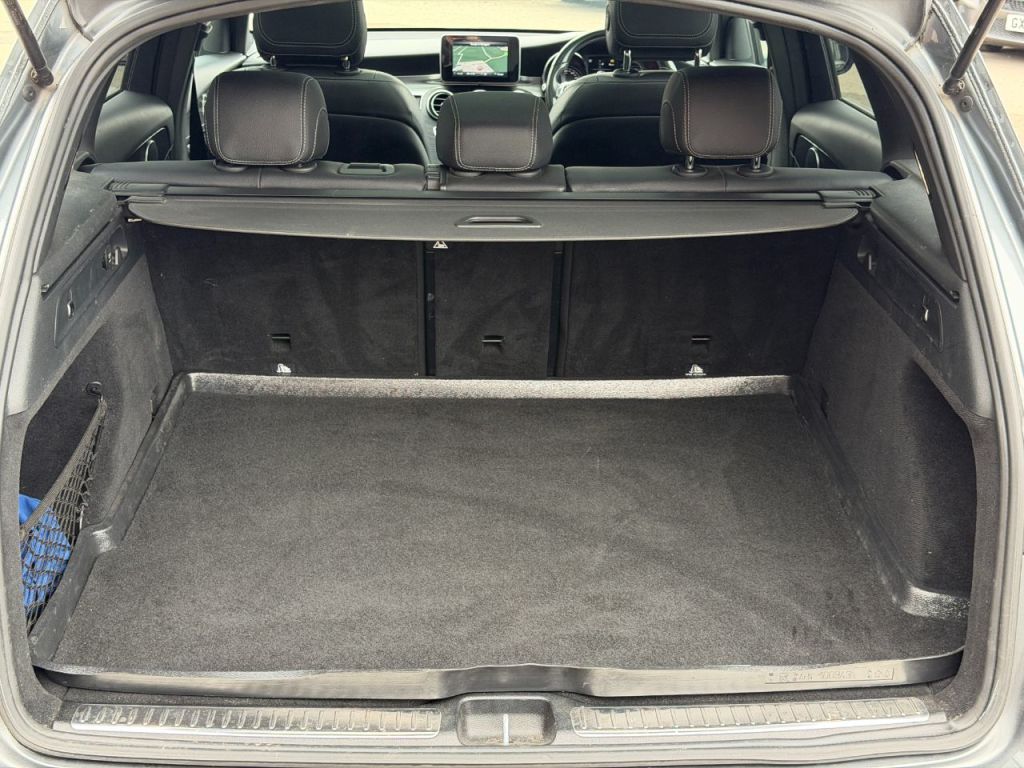 Used Mercedes-Benz GLC 2018 for sale - 78095728: Photo 14