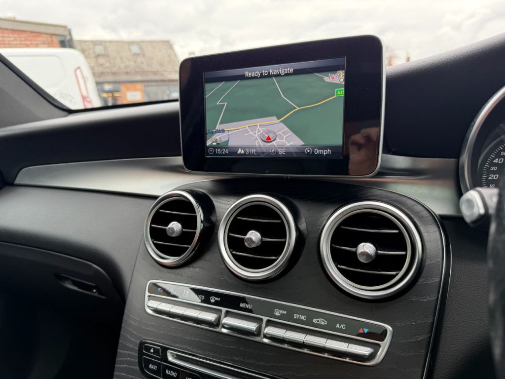 Used Mercedes-Benz GLC 2018 for sale - 78095728: Photo 32