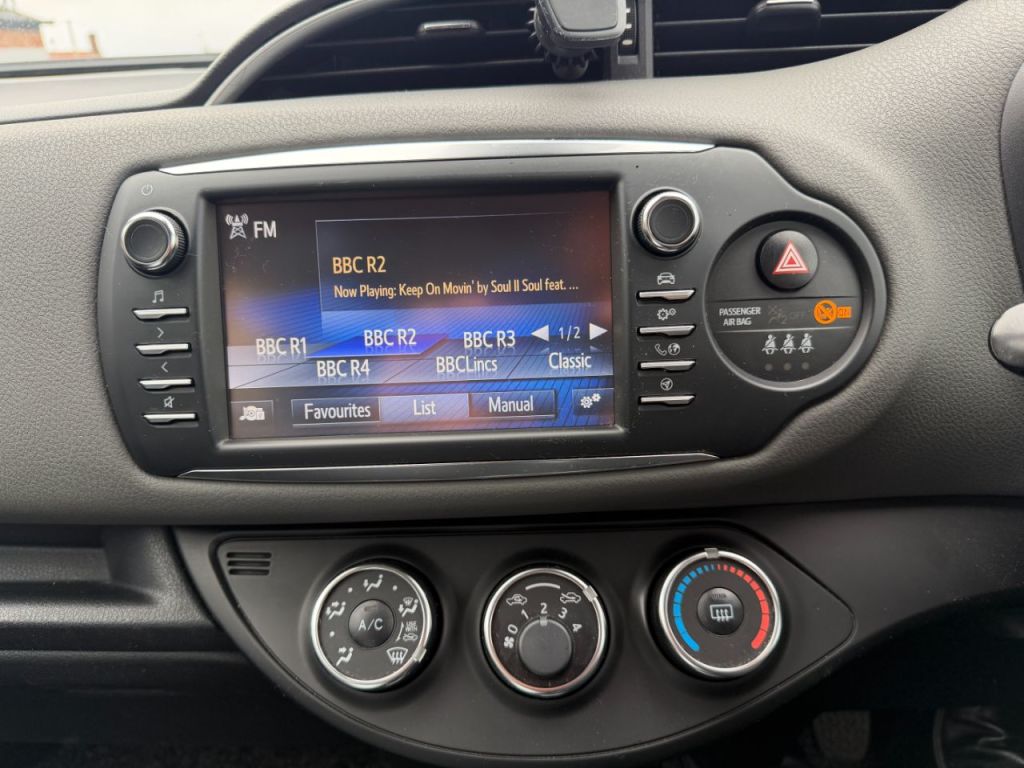 Used Toyota Yaris 2019 for sale - 77692426: Photo 15