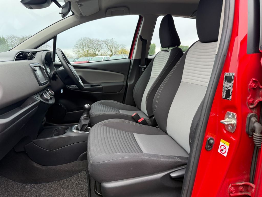 Used Toyota Yaris 2019 for sale - 77692426: Photo 4