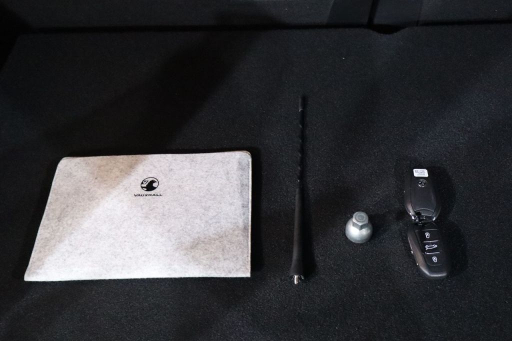 Used Vauxhall Crossland 2024 for sale - 77341120: Photo 18