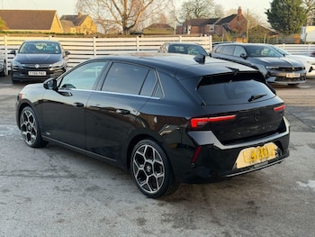 Used Vauxhall Astra 2023 for sale - 77394095: Photo