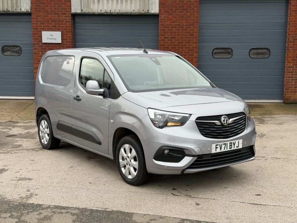 Used Vauxhall Combo 2021 for sale - 77506511: Photo 1