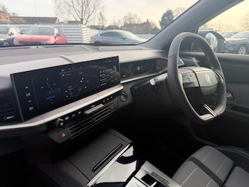 Used Vauxhall Grandland 2025 for sale - 77493891: Photo